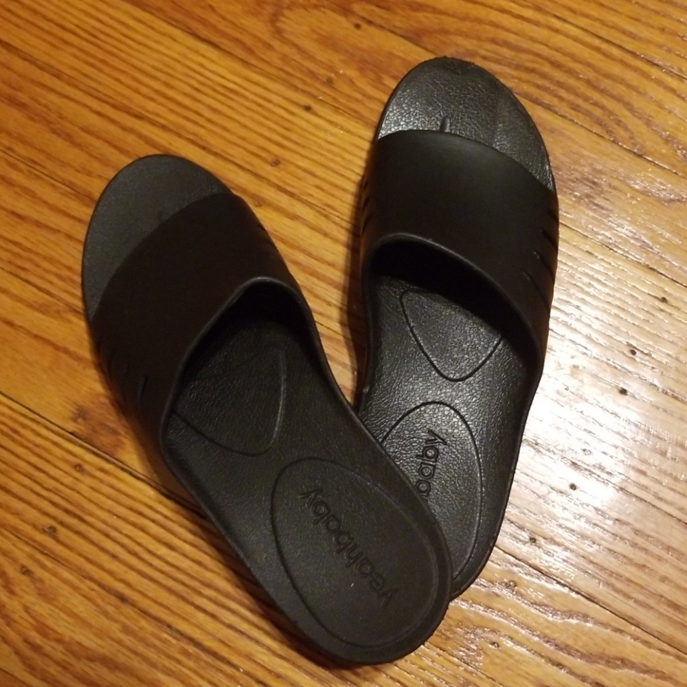 Yeahbaby Spa Slide Sandals